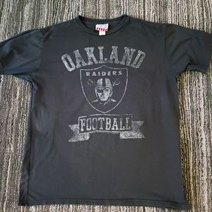 Distressed Oakland Raiders Screen Tee